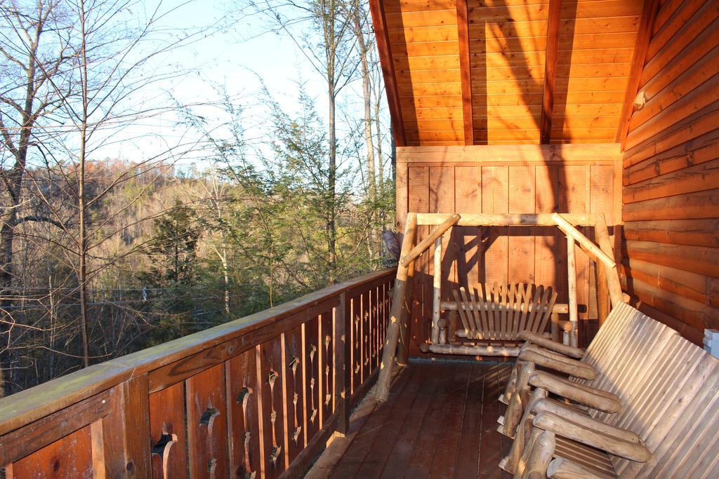 Knotty By Nature Gatlinburg Habitación foto